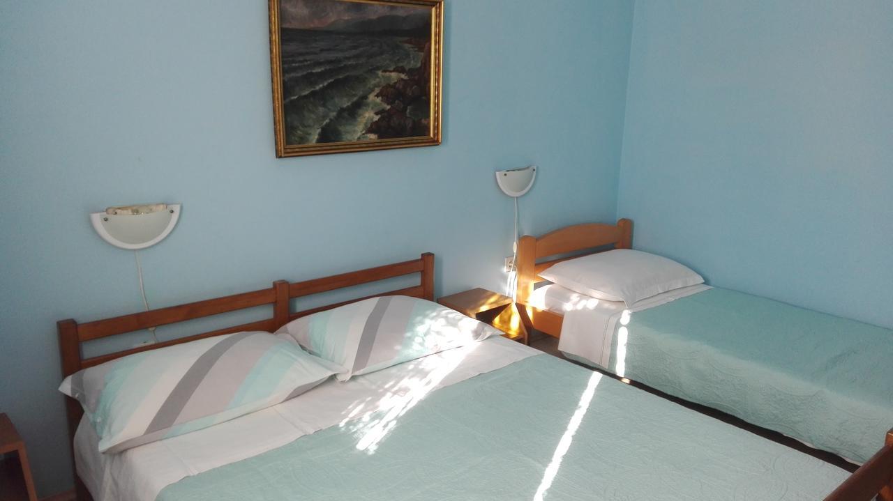 Apartments Angela Biograd Na Moru Luaran gambar